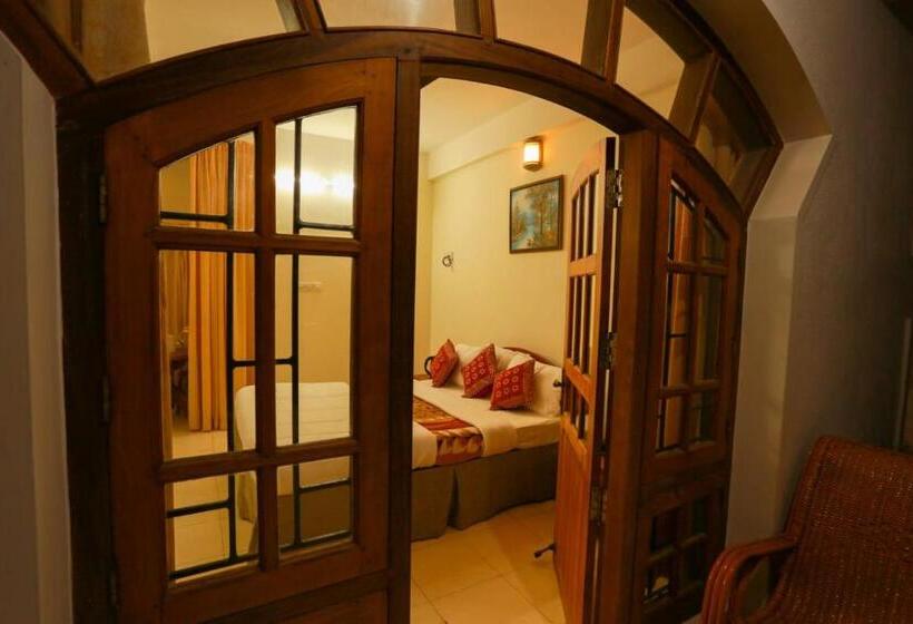 Hotel The Sanctum Spring Beach Resort