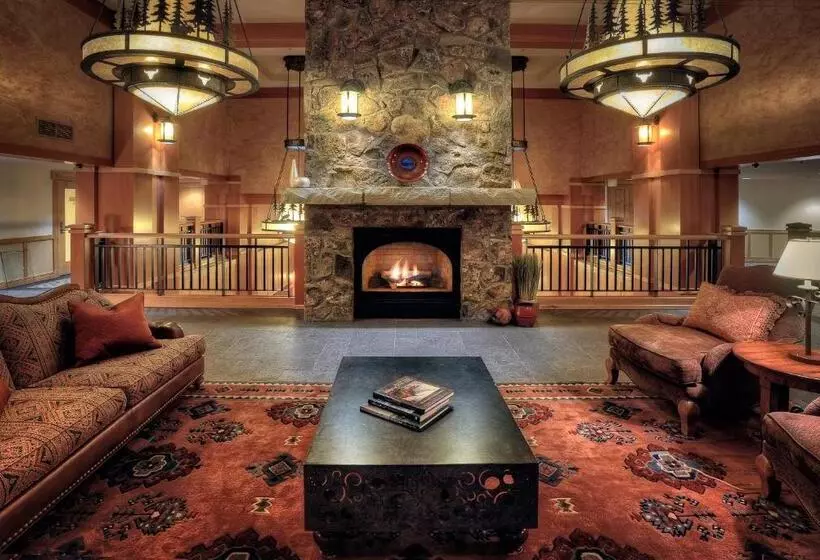 ホテル The Steamboat Grand