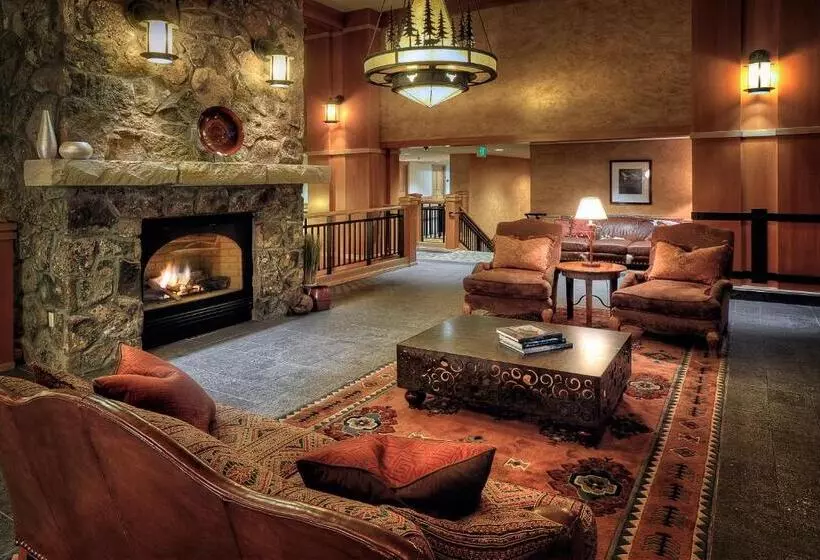 ホテル The Steamboat Grand