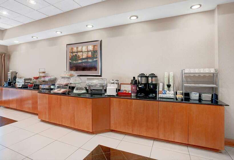 ホテル Wingate By Wyndham Atlanta Fairburn