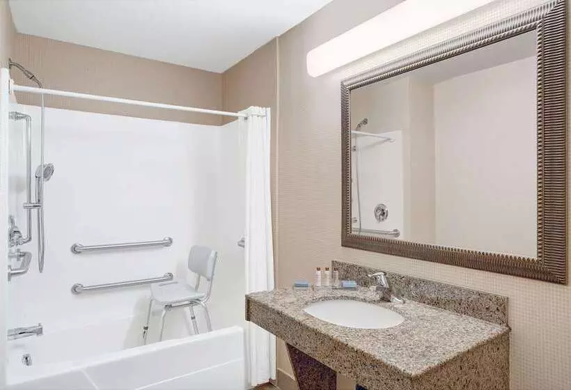 Отель Wingate By Wyndham Atlanta Fairburn