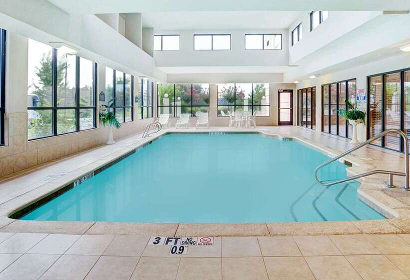 ホテル Wingate By Wyndham Atlanta Fairburn