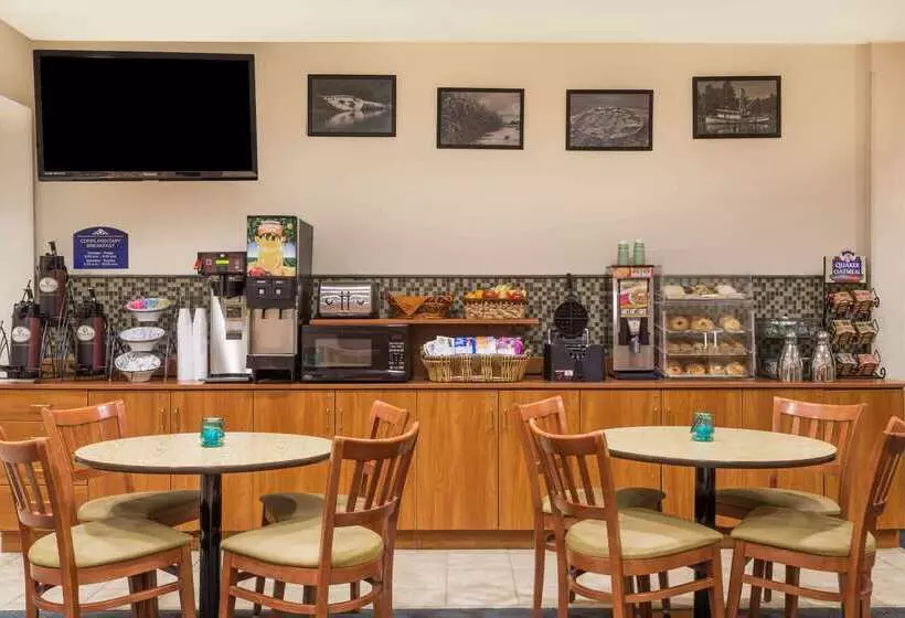 Microtel Inn & Suites By Wyndham Of Houma