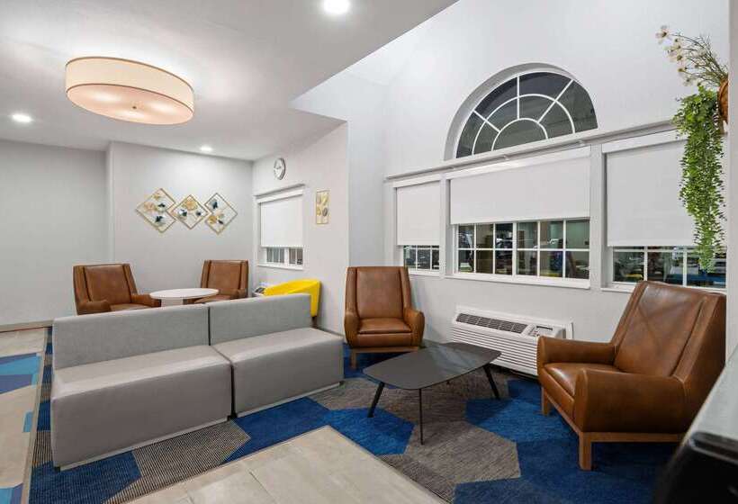 Microtel Inn & Suites By Wyndham Of Houma