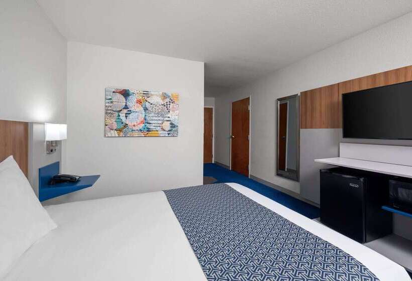 Microtel Inn & Suites By Wyndham Of Houma