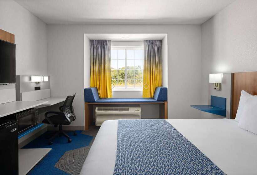 Microtel Inn & Suites By Wyndham Of Houma