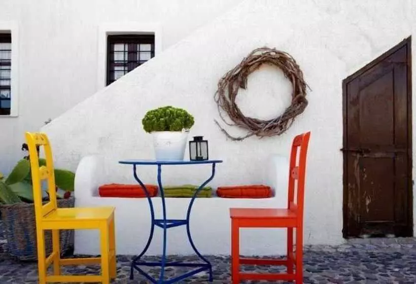 Anna Traditional Apartments