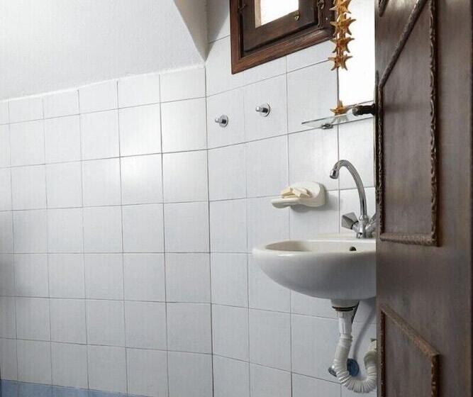 Anna Traditional Apartments