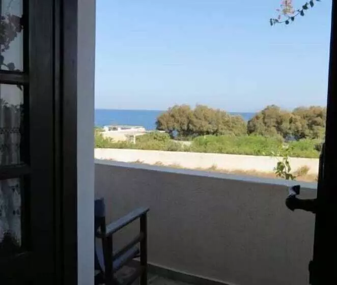 Anna Traditional Apartments