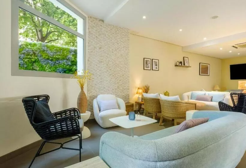 B&b Hotel Antibes Juan Les Pins