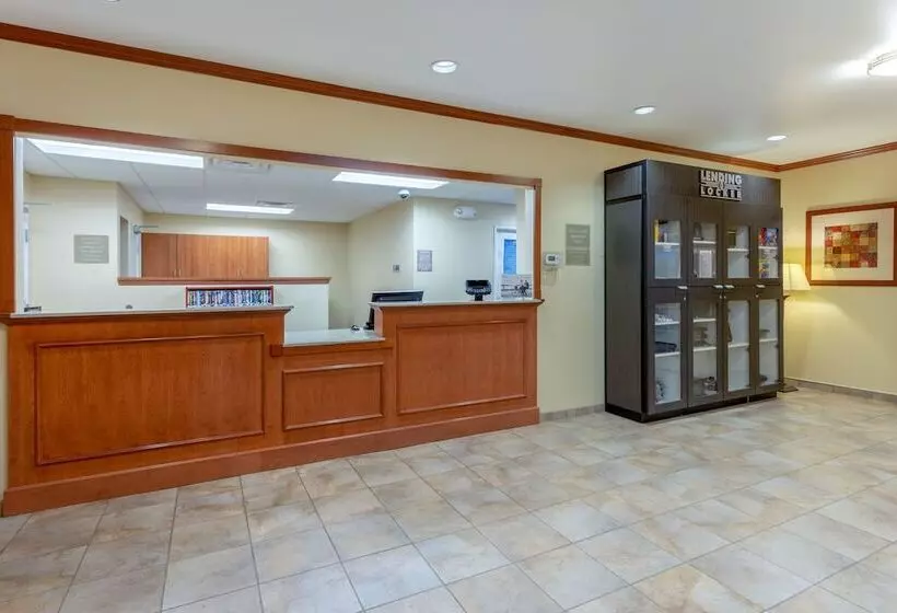 Candlewood Suites Minot, An Ihg