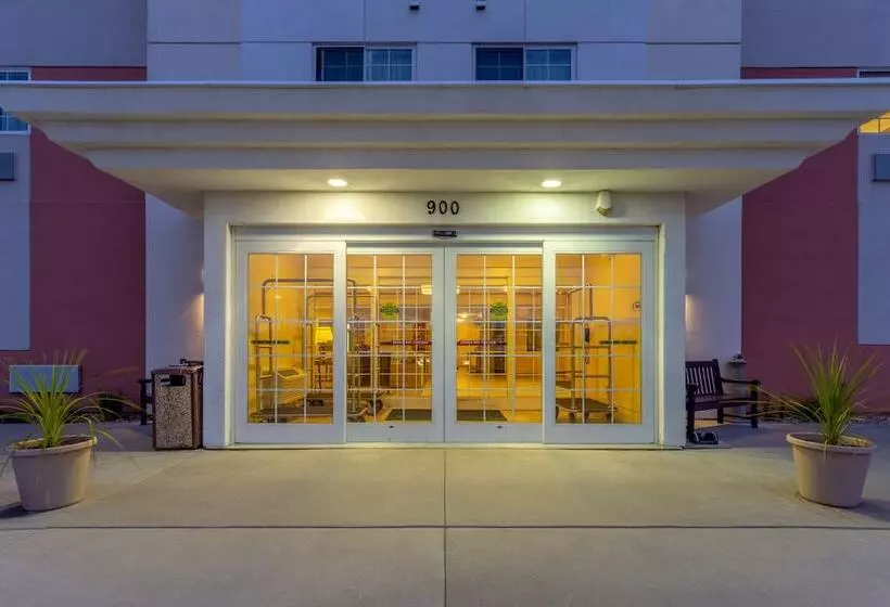 Candlewood Suites Minot, An Ihg