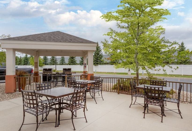 Candlewood Suites Minot, An Ihg