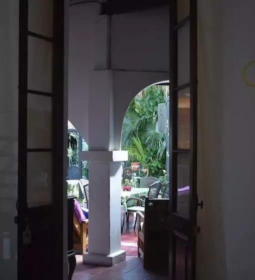 Hotel ñanderoga B&b