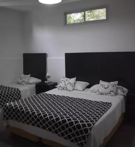 Hotel ñanderoga B&b