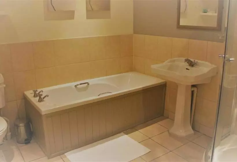 酒店 Angel At Bourne