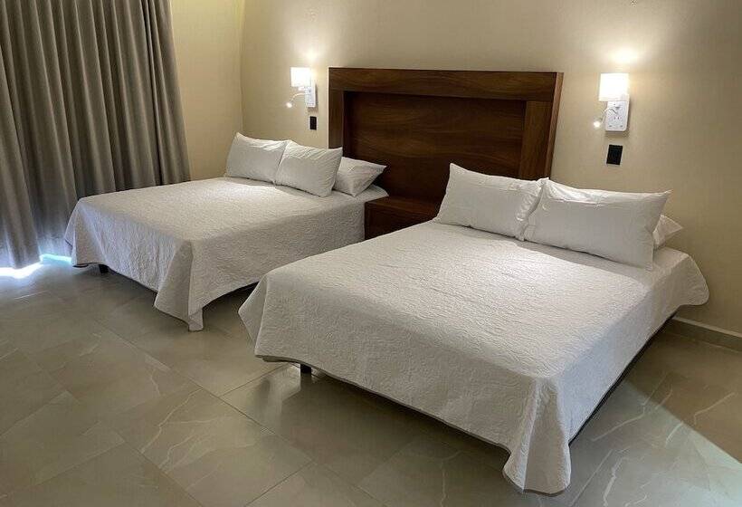 هتل Balcon Del Cielo