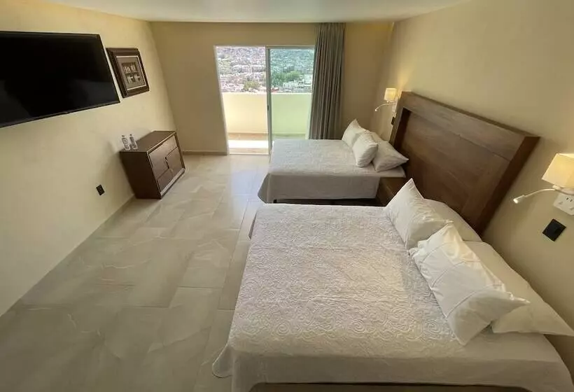 هتل Balcon Del Cielo