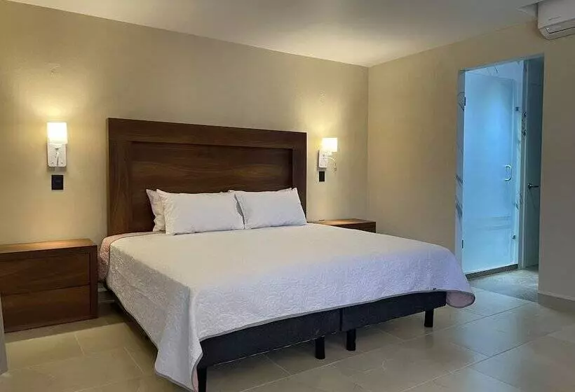 هتل Balcon Del Cielo