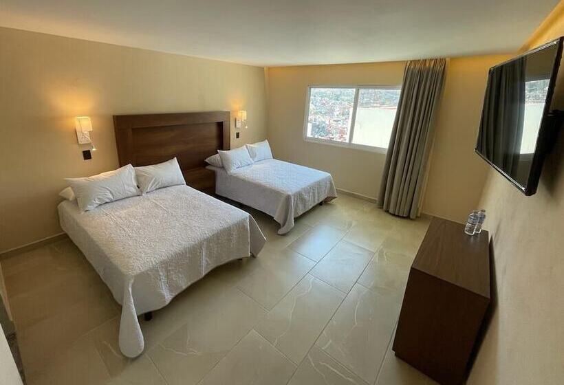 هتل Balcon Del Cielo