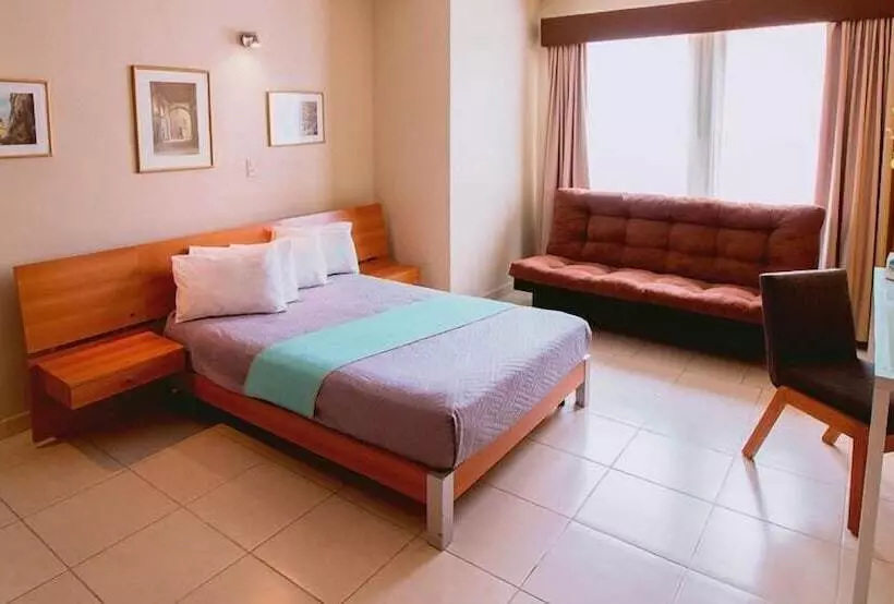 هتل Balcon Del Cielo