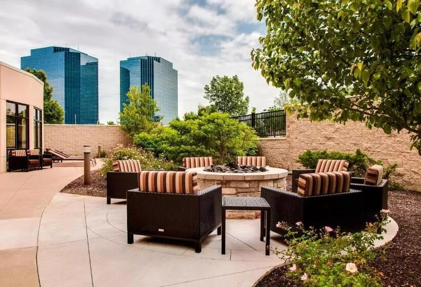 Отель Courtyard By Marriott Chicago Schaumburg/woodfield Mall