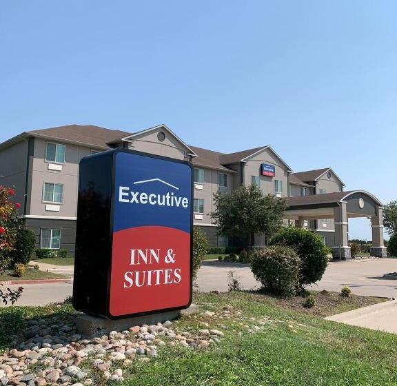 호텔 Executive Inn & Suites