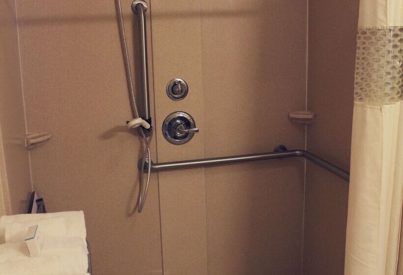 호텔 Hampton Inn & Suites Muncie