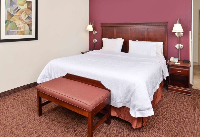 호텔 Hampton Inn & Suites Muncie