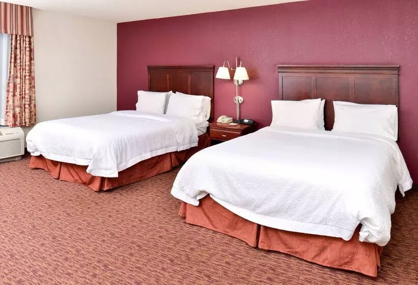 호텔 Hampton Inn & Suites Muncie