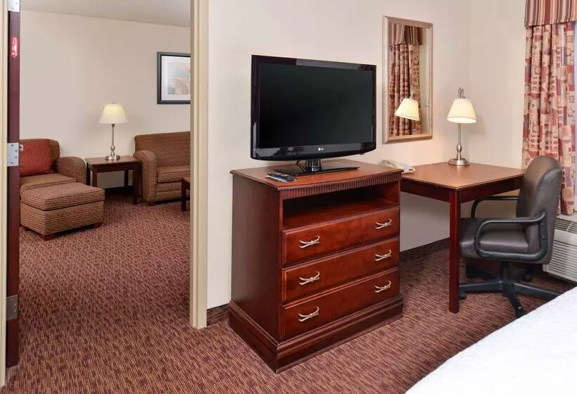 호텔 Hampton Inn & Suites Muncie