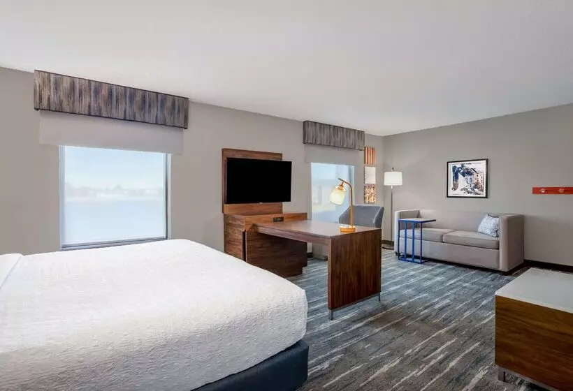 호텔 Hampton Inn & Suites Muncie