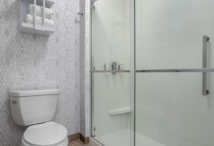 호텔 Hampton Inn & Suites Muncie