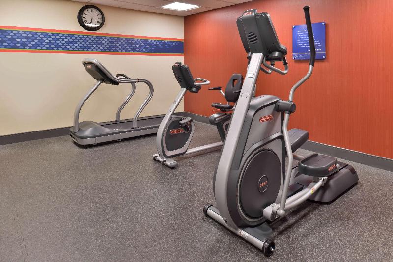 호텔 Hampton Inn & Suites Muncie