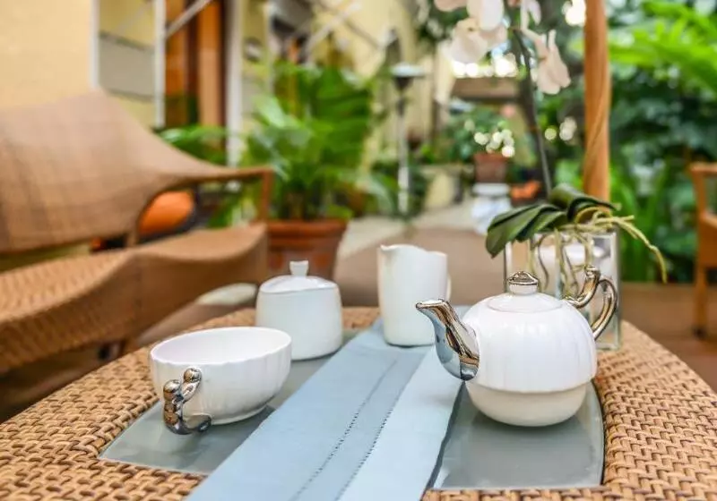 호텔 Kasa La Flora And Impala Miami Beach