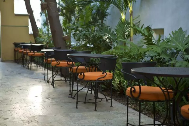 호텔 Kasa La Flora And Impala Miami Beach