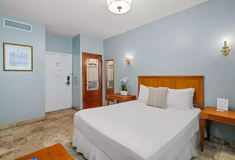 호텔 Kasa La Flora And Impala Miami Beach