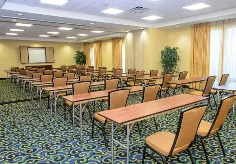 Otel Springhill Suites Houston Pearland
