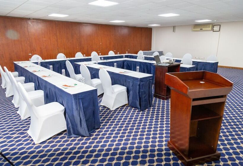 בית מלון כפרי Sunlodge