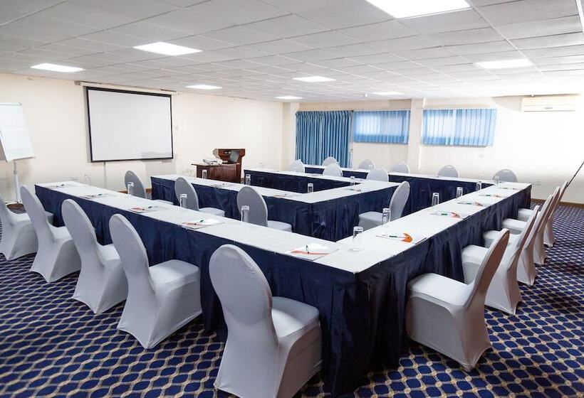 בית מלון כפרי Sunlodge