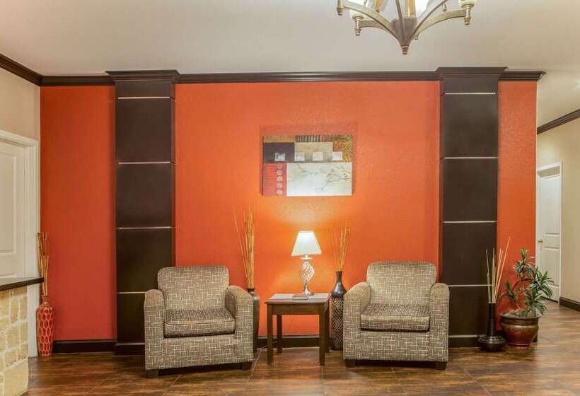 Отель Super 8 By Wyndham Mansfield La