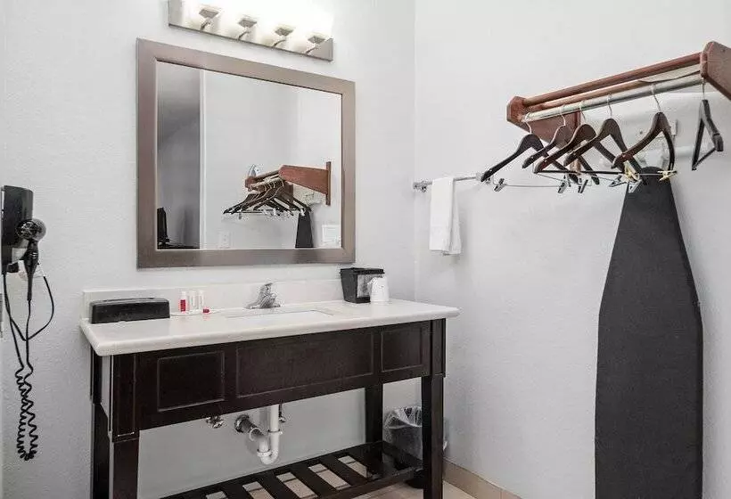 호텔 Super 8 By Wyndham Mansfield La