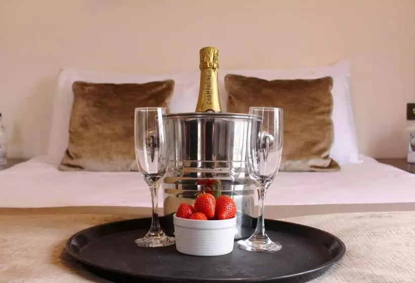 Отель The Anchor