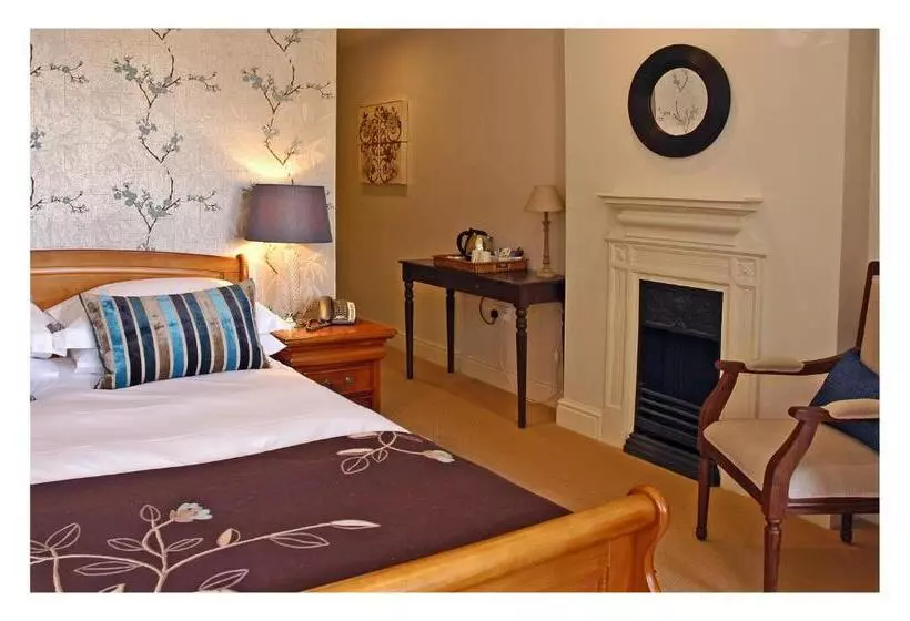 בית מלון כפרי The Kings Arms