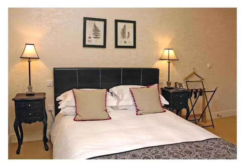 בית מלון כפרי The Kings Arms