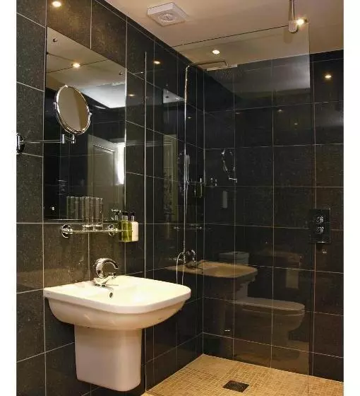 בית מלון כפרי The Kings Arms