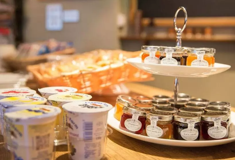 Hotel The Manor House