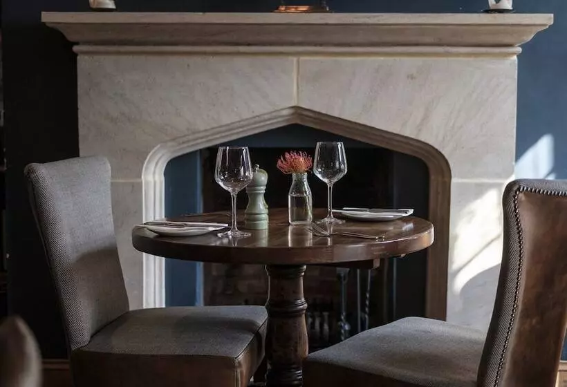 酒店 The White Hart