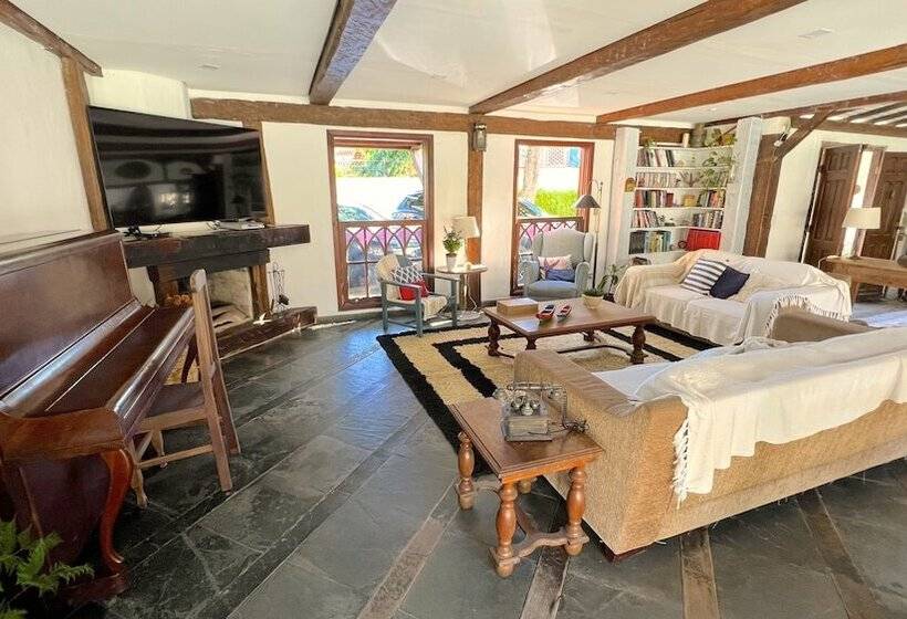 هتل Velinn Caravela Pousada Ilhabela