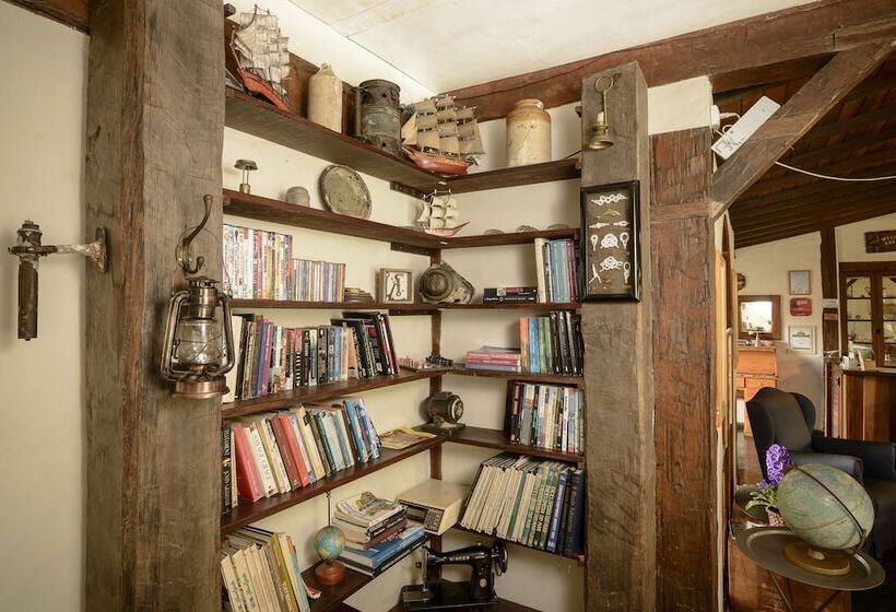 هتل Velinn Caravela Pousada Ilhabela